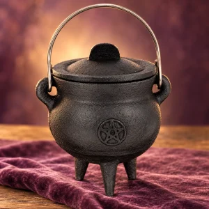 Chaudron de Sorcière en Fonte Couvercle Pentacle