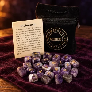 Runes Divinatoires du Futhark en Pierre Naturelle, Gravure Dorée