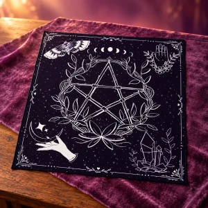 Tapis de Tarot Pentacle, Couronne Végétale et Main